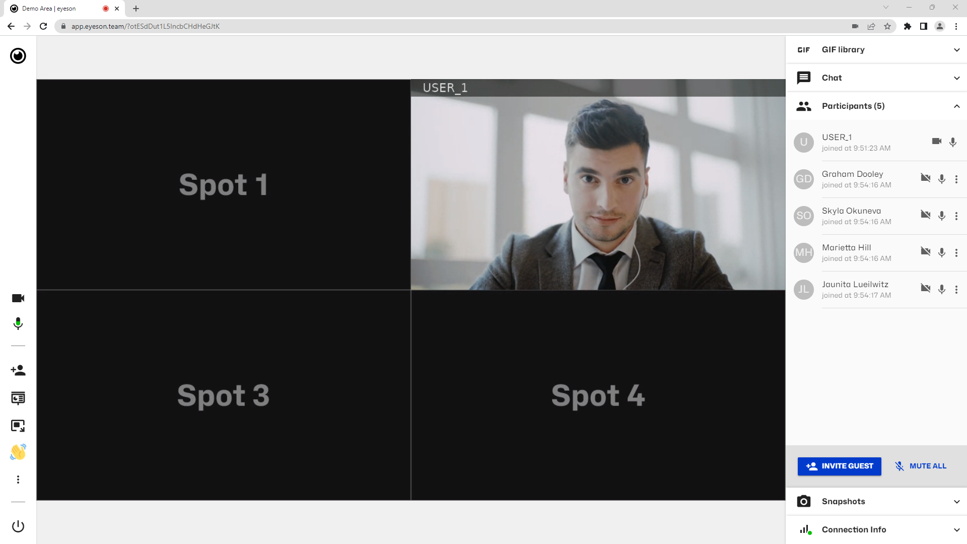 Custom layout in Prebuilt UI and five users